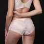 [現貨]  蕾絲深 V 鋼圈胸圍配襯褲 - 膚色