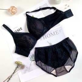 [預購]  深低脊心深V柔紗Push Up胸圍 - 黑色     [配褲須加購]