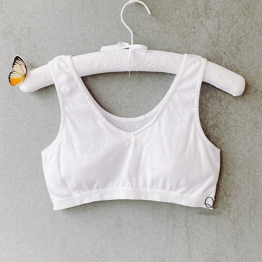 [In Stock]   Non-Wired Bralette First Bra - White