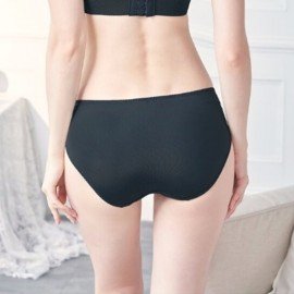 [預購] 水滴杯型 內拉提托 機能胸圍配褲 - 黑色