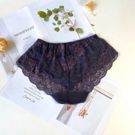 [預購]  大罩杯蕾絲鋼圈胸圍配襯褲 - 灰色